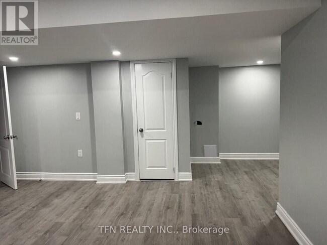 Building Photo - 534 Daniel Clark Way