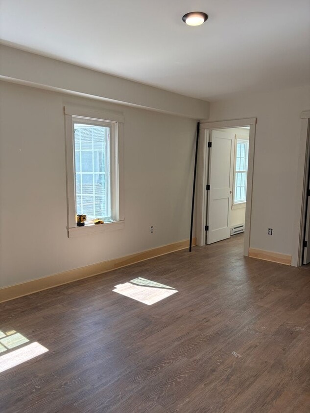 Building Photo - NEW Luxury 2 Bedroom apartments!