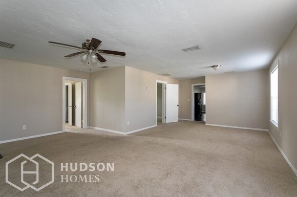 Foto del edificio - NOW AVAILABLE! - 702 N W 1St Ave, Mulberry...