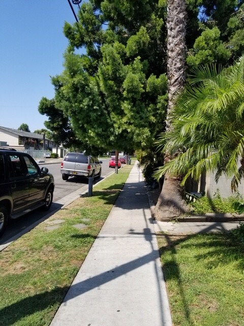 Foto principal - 5671 Burnham Ave