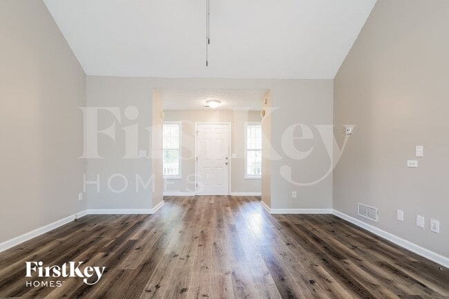 Building Photo - 1370 Summer Lake Terrace SW
