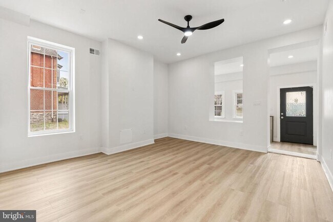 Foto del edificio - 5237 McKean Ave