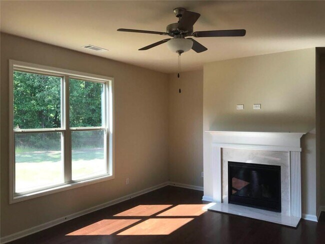 Foto del edificio - 2159 Lakeview Bend Way