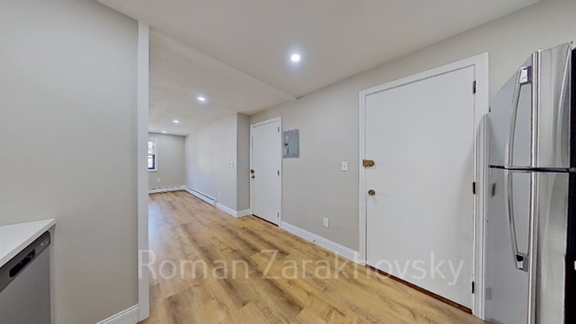 Photo - 39 Shepard St Apartment