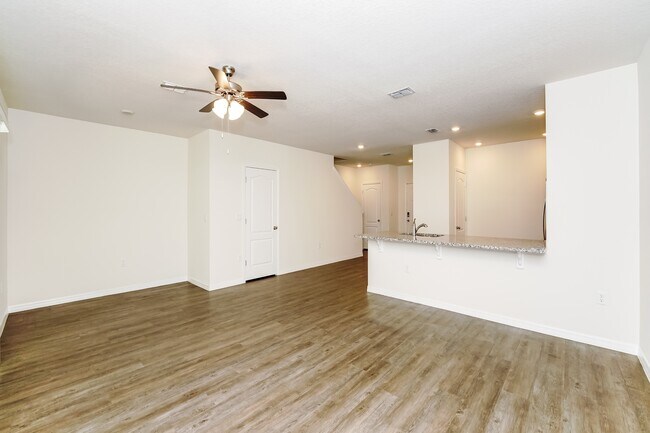 Building Photo - 166 Ormond Grande Blvd