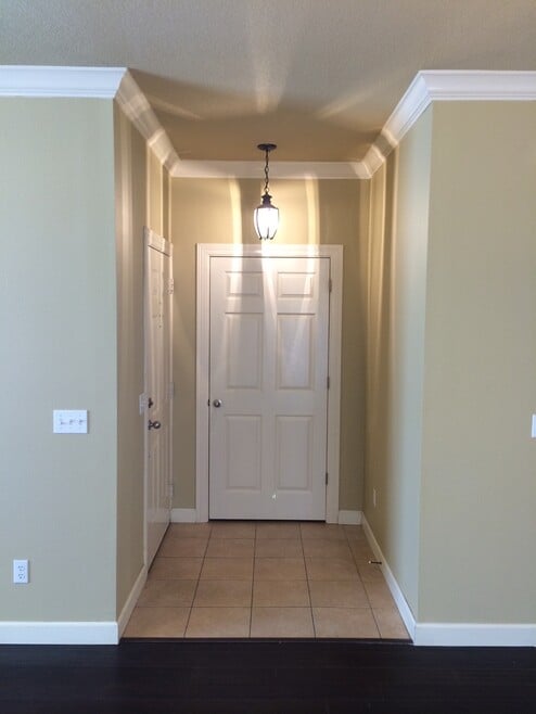 Building Photo - 2708 Westminster Dr