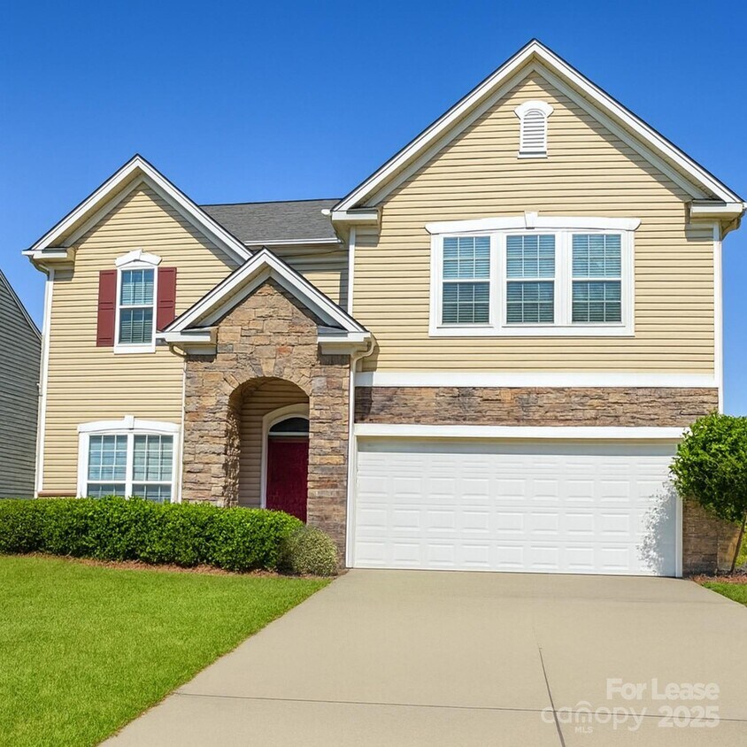 Primary Photo - 1552 Moss Creek Dr