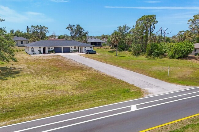 Building Photo - 255 Rotonda Blvd W