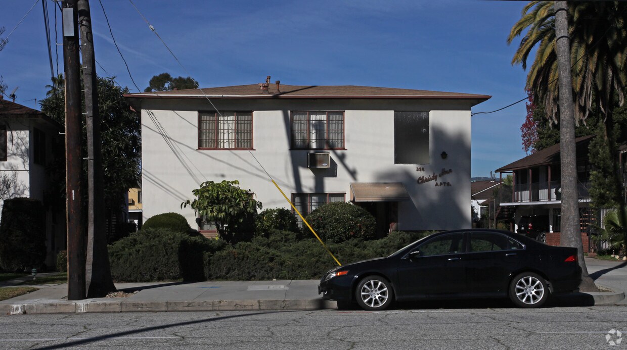 Building Photo - 326 Pasadena Ave