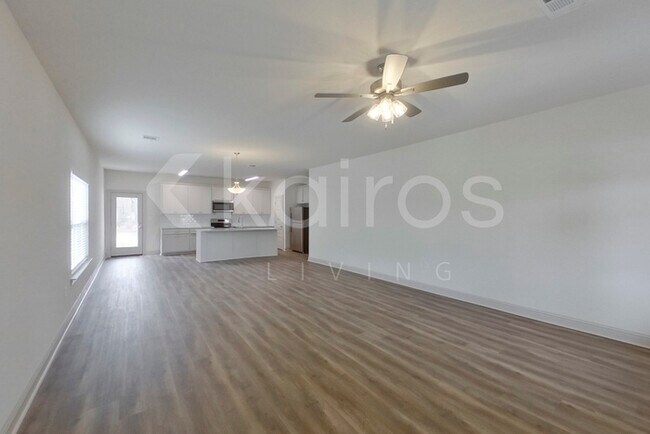Foto del edificio - 8118 S Hendrick Dr