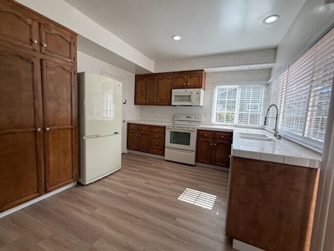 Foto del edificio - Comfortable Single Story Home