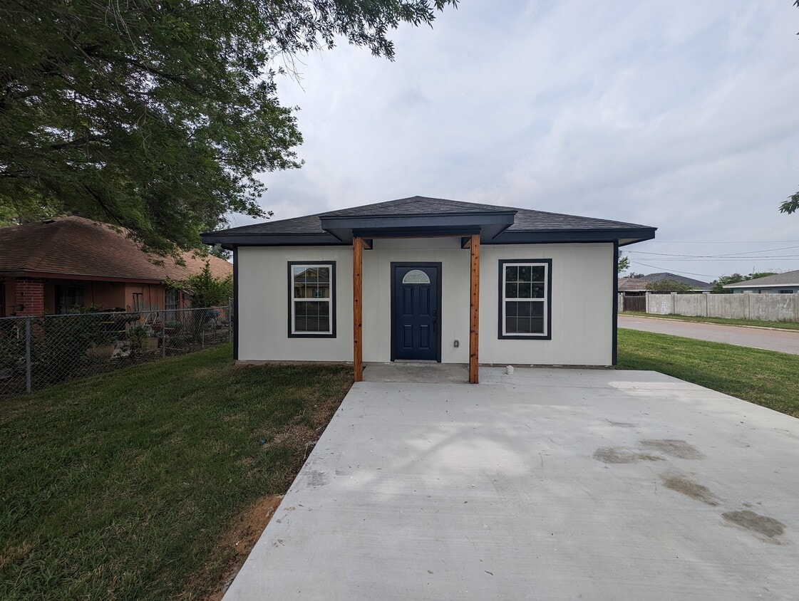 7200 S San Pedro St, Pharr, TX 78577 House Rental in Pharr, TX