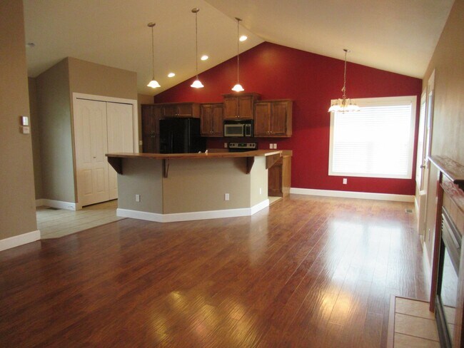 Foto del edificio - Charming 3 bedroom, 2 bath in Columbia Falls