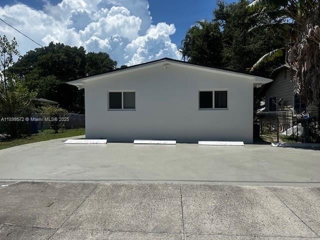 Foto del edificio - 5700 NW 5th Ave