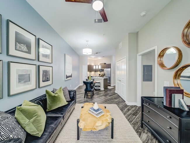 Building Photo - The Cannon Las Colinas