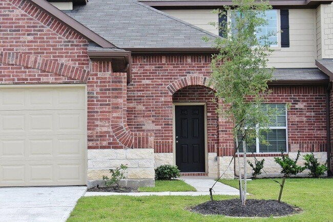 Building Photo - 12326 Roy Mix Bohn Lane