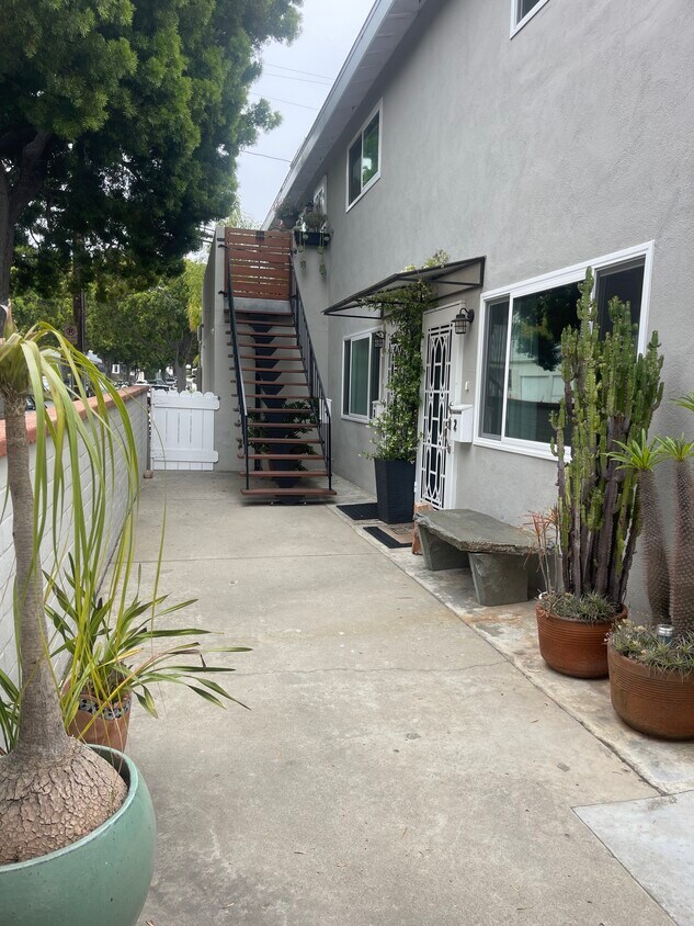 Primary Photo - 701 Hill St