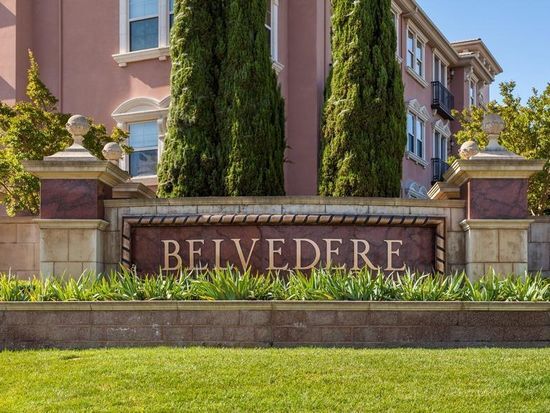 Gated and secure entry - 1221 Symphony Way