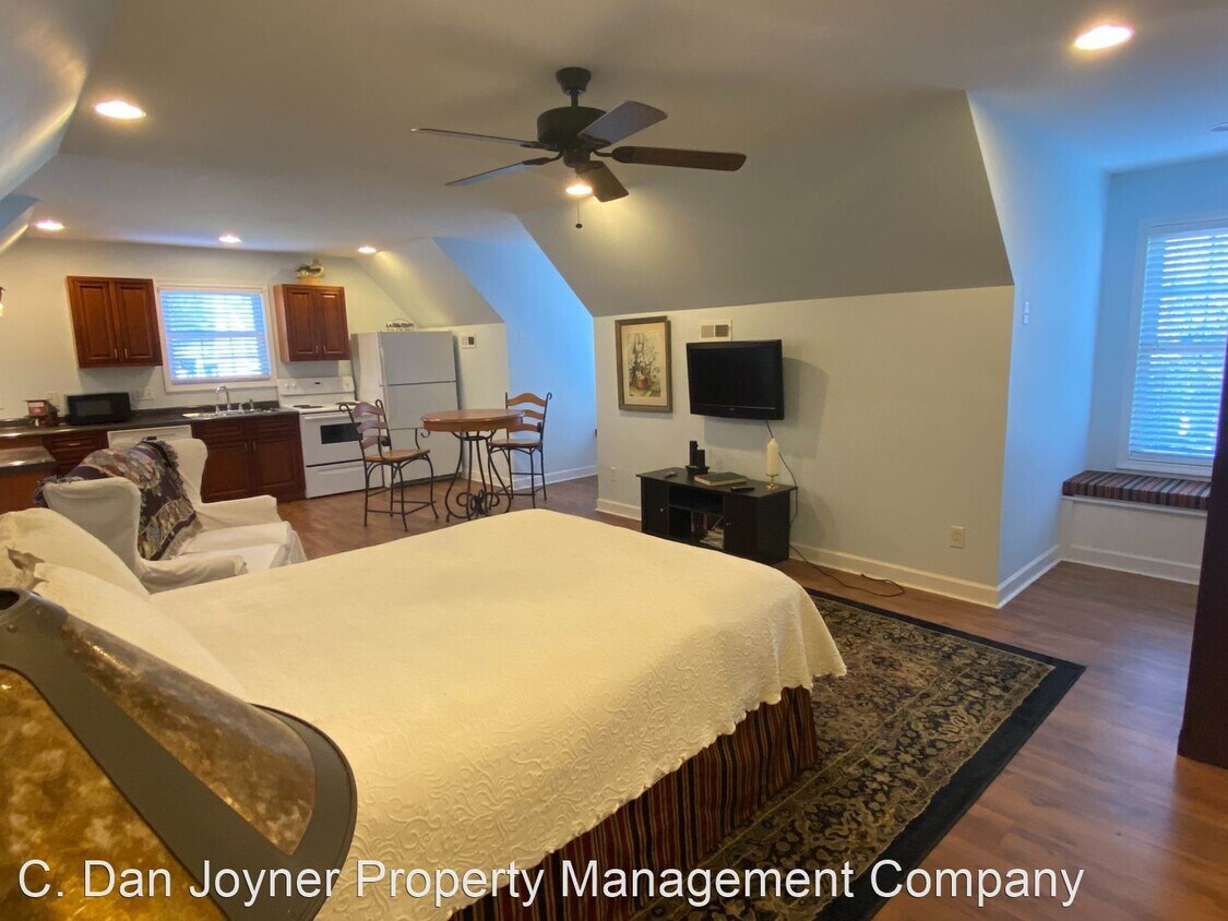 Foto principal - 1 br, 1 bath House - 213 E Avondale Dr