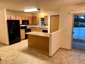 Building Photo - 7205 Weston Ridge Dr