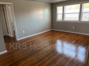 Building Photo - 5431 Remuda Dr