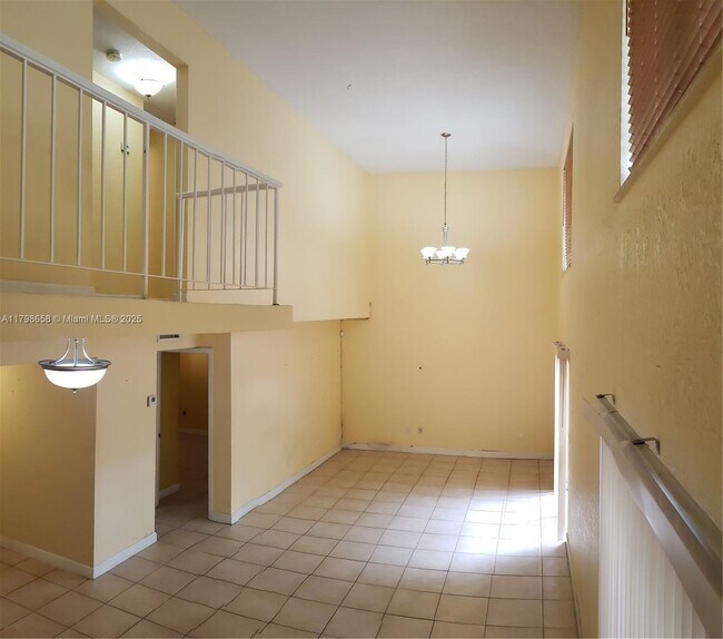 Building Photo - 8500 SW 109th Ave