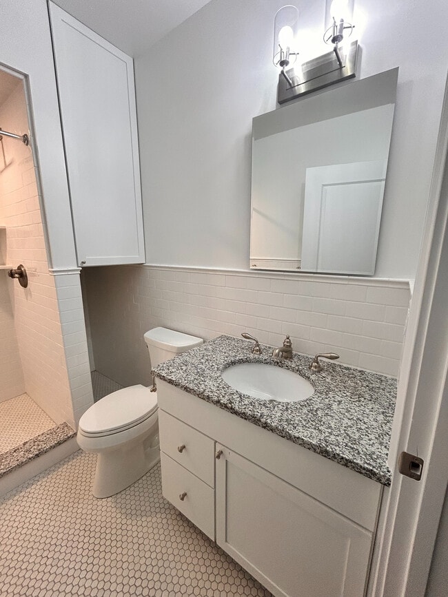 507 Bathroom - G Square Apartments