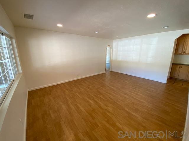 Building Photo - 10235 Buena Vista Ave