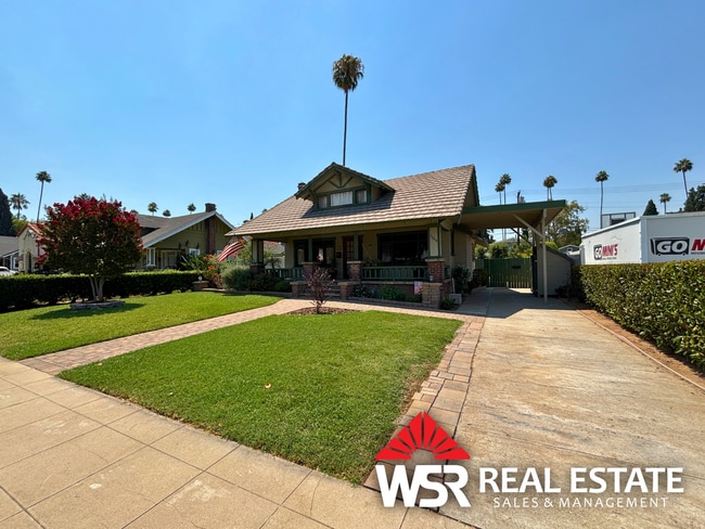 Building Photo - Prime Riverside Location in Wood Streets A...