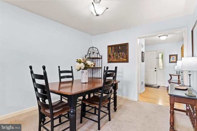 Foto del edificio - 1112 Cross Creek Dr