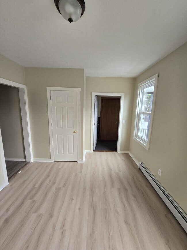 Facing front door from livingroom - 239 State St