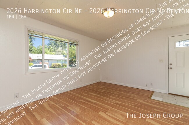 Foto del edificio - 2026 Harrington Cir NE