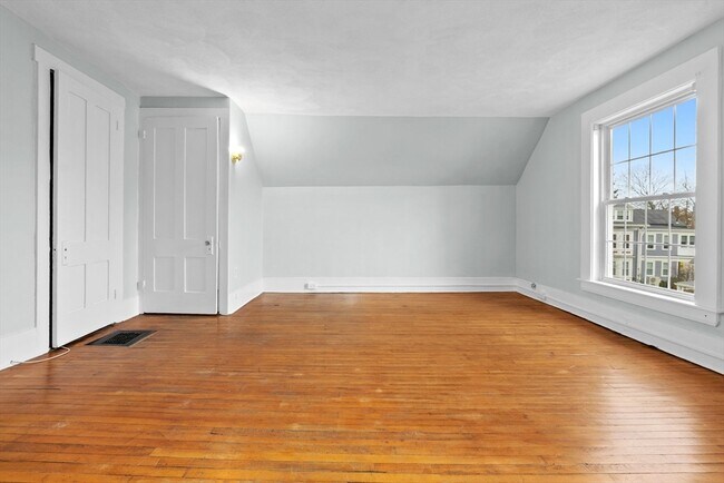 Foto del edificio - 23 Thorndike St