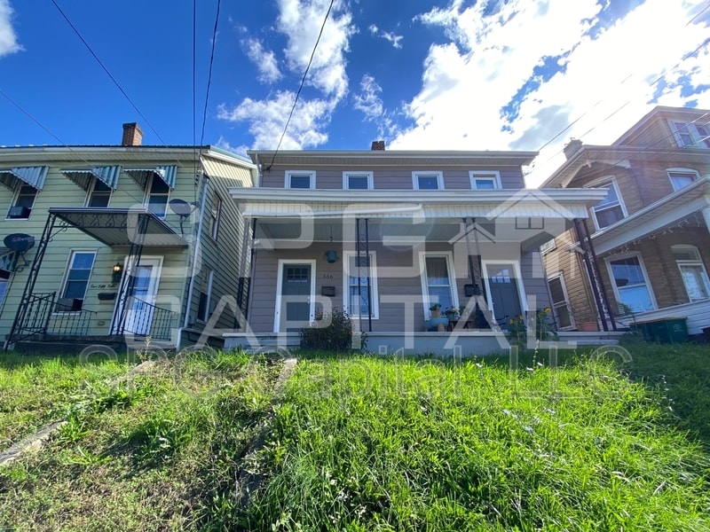 Foto principal - 556 S 2nd St