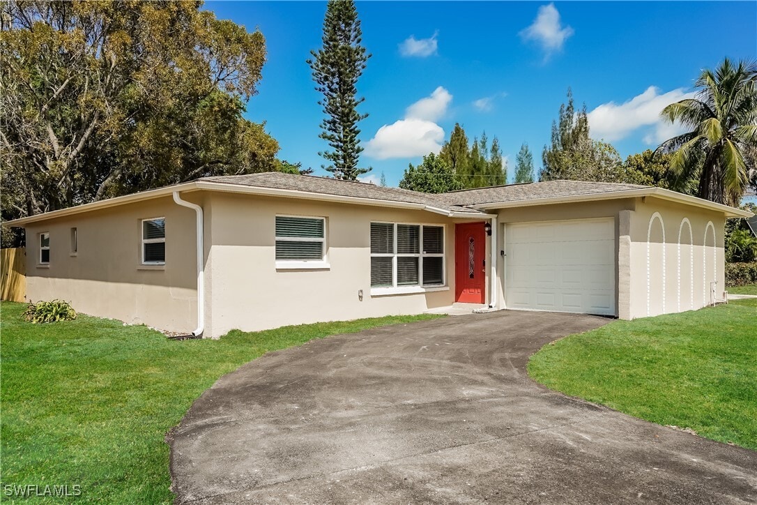 Primary Photo - 7311 Louise Dr