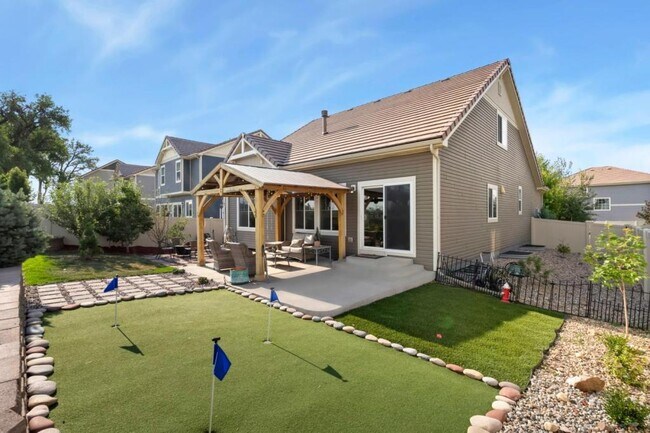 Foto del edificio - 5100 Eaglewood Ln