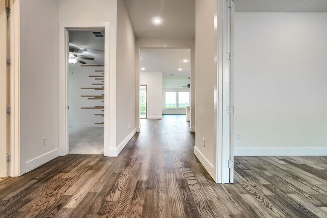 Building Photo - Beautiful Ranch House in Prosper