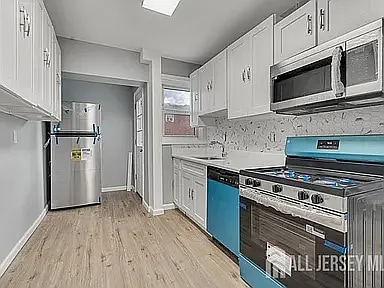 Foto del edificio - 620 Somerset St