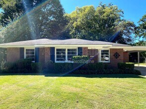 Building Photo - 940 Green Ridge Ct