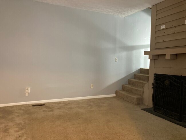 Building Photo - 7709 Brams Hill Dr