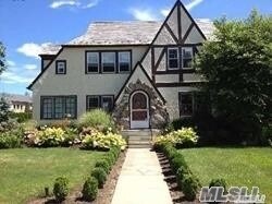 Primary Photo - 25 Nirvana Ave