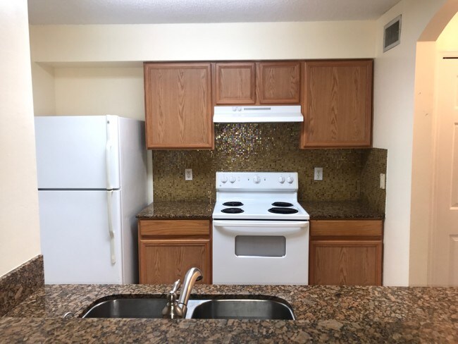 Building Photo - 4124 Waterside Island Ct