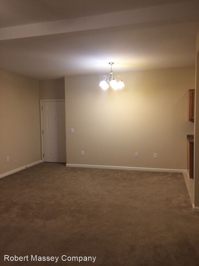 Foto del edificio - 12500-12507 Townepark Way