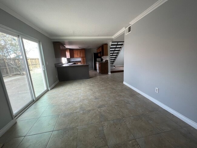 Building Photo - 12549 Lasselle St