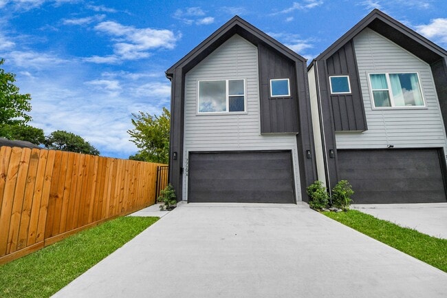 Building Photo - 7729 Avenue J