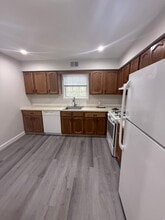 Building Photo - 1255 NJ-166