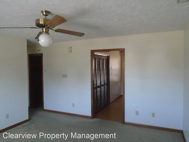 Building Photo - 2 br, 2 bath House - 5930 Notblake Ave.