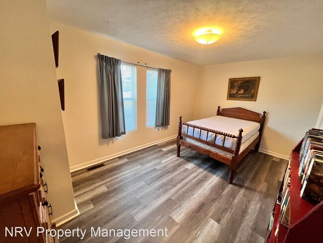 Foto del edificio - 2 br, 2 bath House - 115 Darci Drive