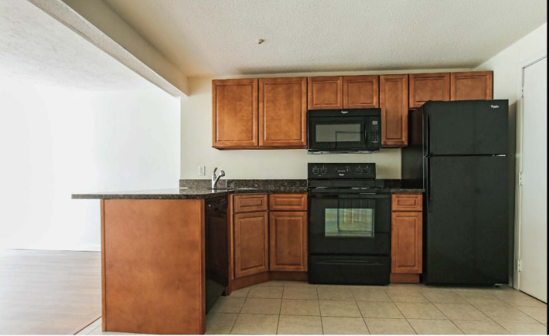 Building Photo - 40 Fitchburg Rd