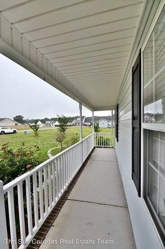 Foto del edificio - 3 br, 2 bath House - 203 Redberry Dr